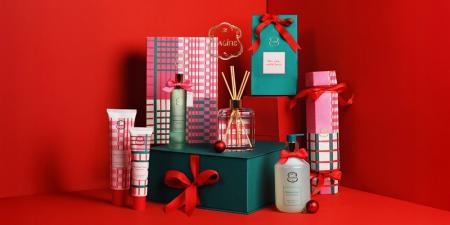 心あたたまる冬の香りをお届け。ホリデーコレクション 心あたたまる冬の香りをお届け。ホリデーコレクション