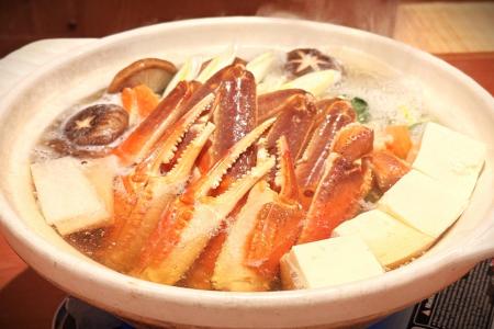旬の蟹と冬の味覚を堪能!忘年会にもぴったりの『贅沢 旬の蟹と冬の味覚を堪能!忘年会にもぴったりの『贅沢