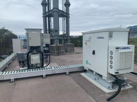 日本初!グリーン水素活用の純水素燃料電池を基地局に 日本初!グリーン水素活用の純水素燃料電池を基地局に