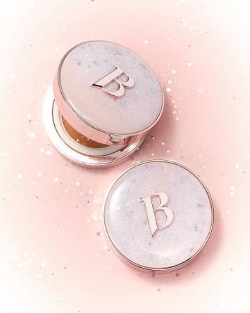 【BANILA CO/バニラコ】ホリデームード満点の限定デザ 【BANILA CO/バニラコ】ホリデームード満点の限定デザ