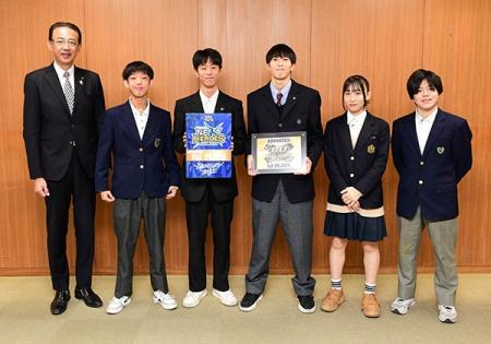 高槻市民らが所属するダブルダッチチームが世界大会出 高槻市民らが所属するダブルダッチチームが世界大会出