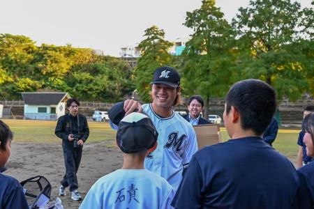 千葉ロッテマリーンズ森選手・廣池選手が母校を訪問し