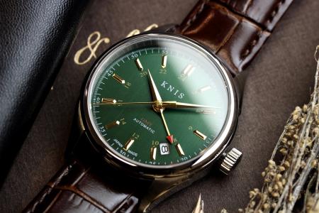 京都発クラシック腕時計の新境地。国産時計ブランド≪K