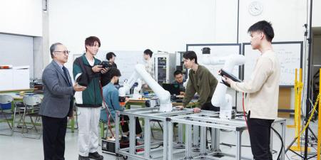 【ものつくり大学】学校法人ものつくり大学未来utf-8