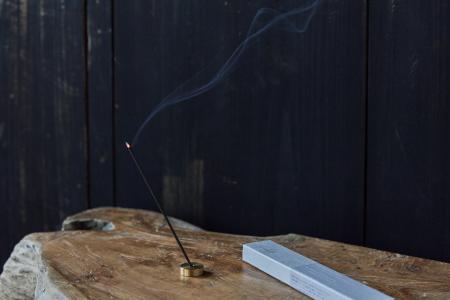 ATELIER MUJI 企画展『かおりをきく』展