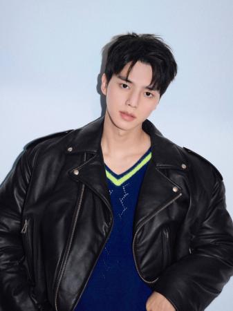 【ロエベ】新たなブランド アンバサダーに韓国の俳優