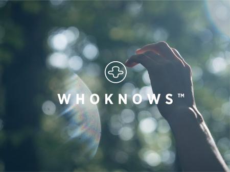黒曜石を封入した香水を展開するブランド『WHOKNOWS』