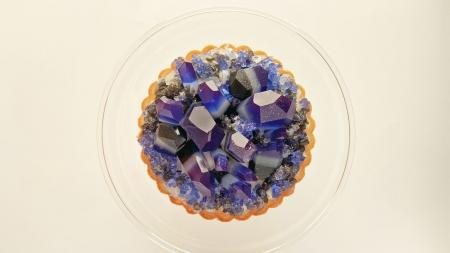 食べられる誕生石!12月の誕生石ラピスラズリが輝くア 食べられる誕生石!12月の誕生石ラピスラズリが輝くア