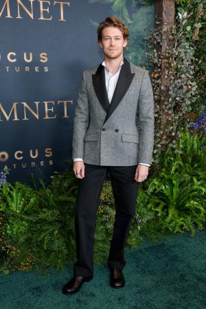 【Dior】ディオールを纏うセレブリティ：ジョー・アル