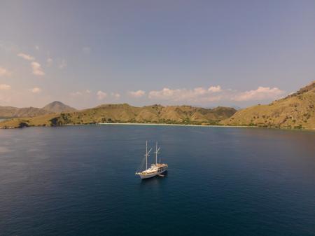 アヤナクルーズ、2026年ラコ ディア号航海スケジュー