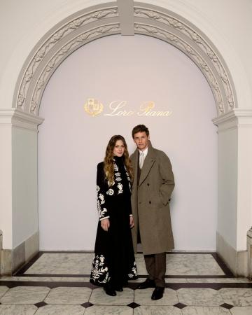 【ロロ・ピアーナ】 ロンドンのニューボンドストリー