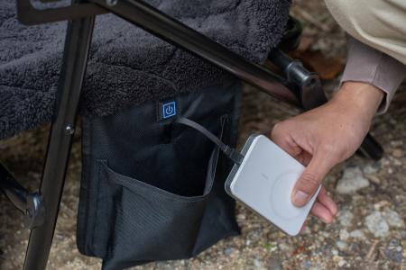 アウトドアの“寒さ問題”を解決。WAQから電熱ヒートカ アウトドアの“寒さ問題”を解決。WAQから電熱ヒートカ