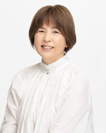 待望の新作長篇、原田マハ『晴れの日の木馬たち』誕生