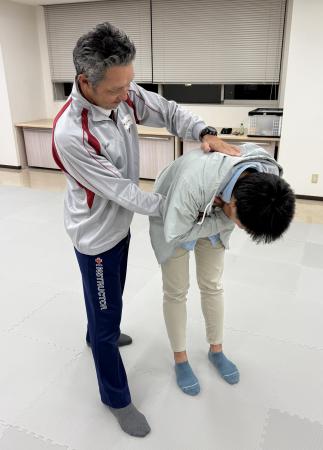 お餅の誤嚥や胸骨圧迫の正しいやり方？！応急手当の講