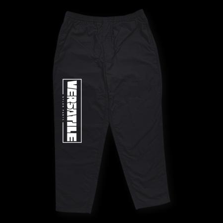 UP-Tからアウトドアにもぴったりな高機能ナイロンパン