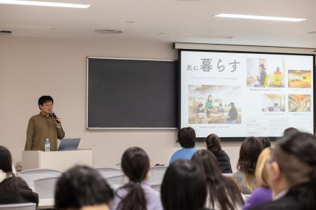 日本工学院専門学校にてLEGIKA×ツインエンジン特別企 日本工学院専門学校にてLEGIKA×ツインエンジン特別企