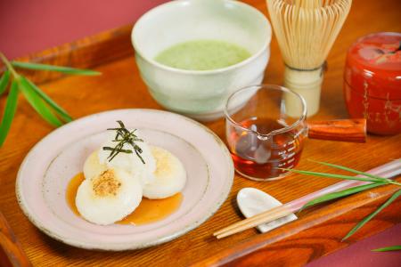 毎月10日は半兵衛もちの日♪ 12/10(水)は『みぞれ揚げ 毎月10日は半兵衛もちの日♪ 12/10(水)は『みぞれ揚げ