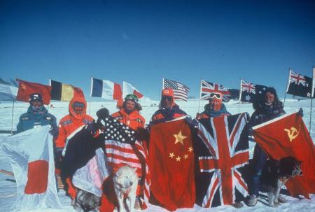 南極横断から36年。世界的冒険家 舟津圭三・荻田泰永
