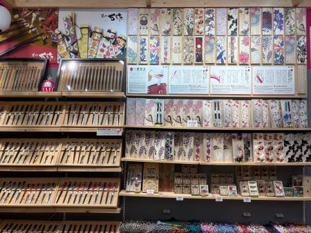 食文化と観光の拠点・築地に『箸や 万作』が築地1号店 食文化と観光の拠点・築地に『箸や 万作』が築地1号店