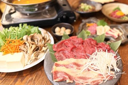 冬の定番鍋を馬肉で！馬肉の旨みが染み渡る冬限定『は