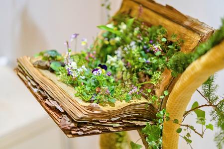 全国のフラワーデザイナーが技を競う『日本フラワーデ