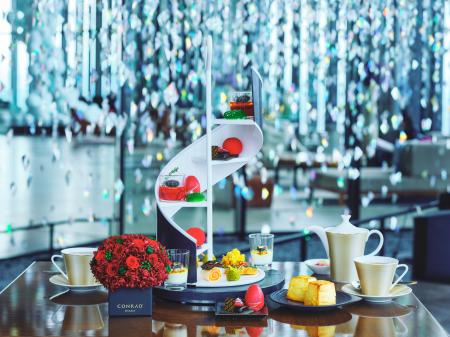 コンラッド大阪×ニコライ バーグマン フラワーズ & デ コンラッド大阪×ニコライ バーグマン フラワーズ & デ