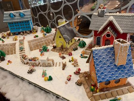 【びわ湖大津プリンスホテル】滋賀短期大学学生のデザ 【びわ湖大津プリンスホテル】滋賀短期大学学生のデザ