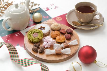 毎日1つずつ開けて楽しめるミニアドベントBOX『ホリデ 毎日1つずつ開けて楽しめるミニアドベントBOX『ホリデ