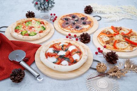 今年のおうちクリスマスは、職人手焼きの本格ピザで豪