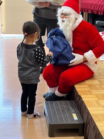 聖なる日に起きる小さな奇跡。児童養護施設「広島新生