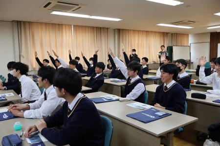 NECプラットフォームズ、静岡県立富士東高等学校にて