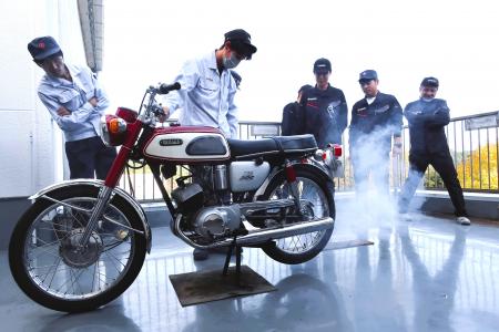 【ニュースレター】“モノづくりの聖域”をアイデutf-8