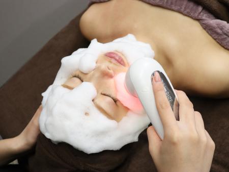 業界初！顔の筋トレで“リバウンドしない小顔”をutf-8