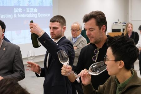 いま、世界の美食家たちを魅了する日本酒の魅力とは いま、世界の美食家たちを魅了する日本酒の魅力とは