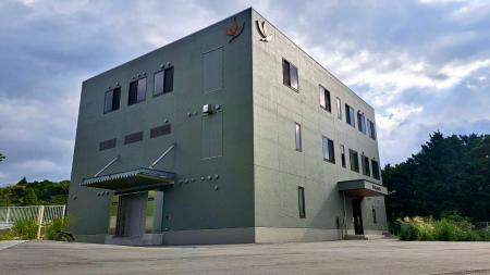 静岡県三島市に世界が注目する“ワインボトル入り高級