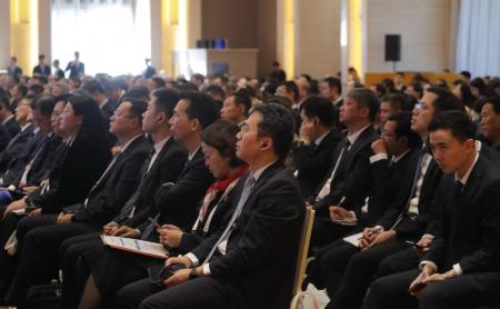 ロスネフチ石油会社のイーゴリ・セチン最高経営責任者