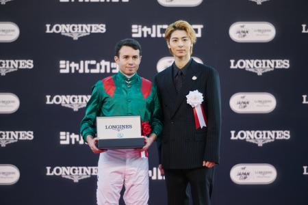 「ロンジン賞 第４５回ジャパンカップ」で「カランダ