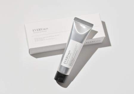 【EVERYSKIN モイスチュアハンドクリーム】-香りとパ 【EVERYSKIN モイスチュアハンドクリーム】-香りとパ