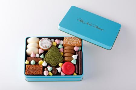 19日間だけのクリスマスギフト。クッキー缶がホリデー