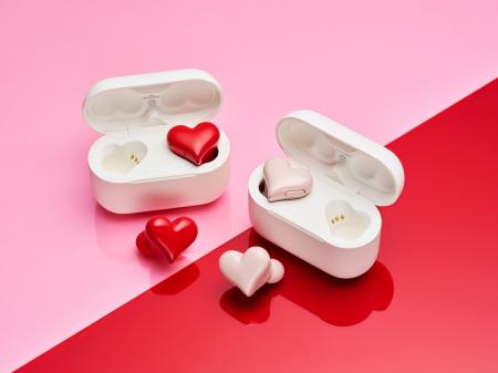 ハート型の愛らしいフォルムはそのままに、Hybrid ANC