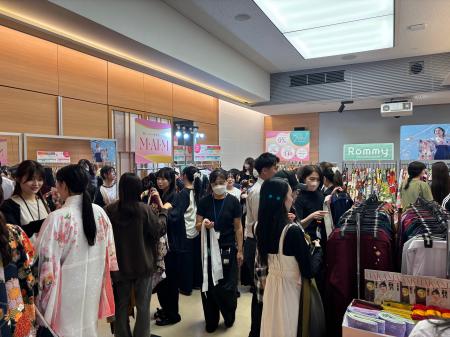 産学連携の実践授業「卒業式袴展示会」学生主体の運営