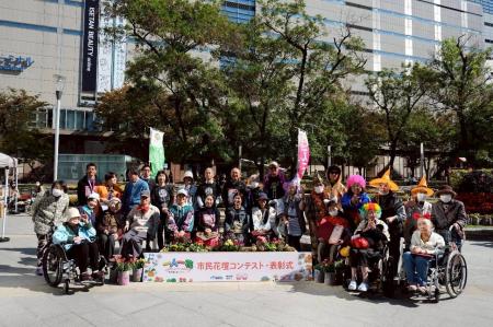 警固公園「一人一花ハロウィンフェス ２０２５～花で