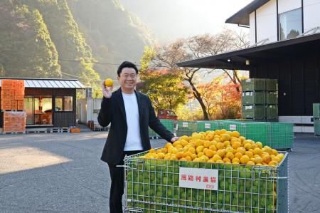 【高知県馬路村】農協新組合長に３８歳の長野桃太が就