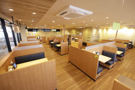 “上質な”イメージでデザインされた店舗　やよい軒 守