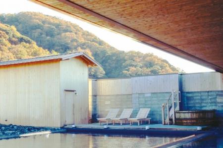 株式会社マルニ木工が初めて取り組んだ国産檜材の地産