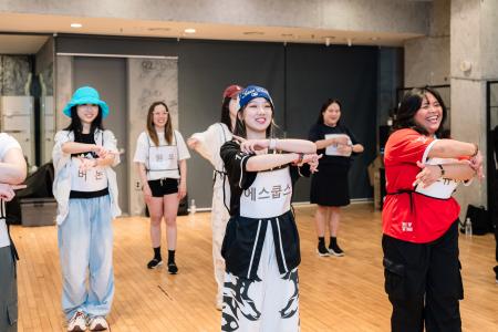 ソウルとロサンゼルスで大好評のSEVENTEENをテーマに