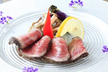 【クリスマス限定プラン販売開始】熱海のオーベルジュ