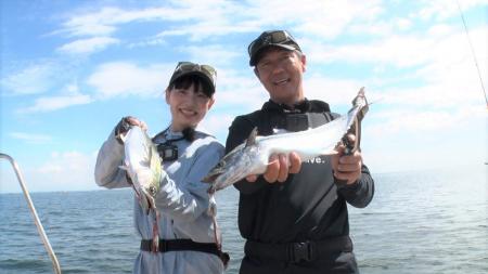 【THEフィッシング】手軽にスリリング　伊勢湾ボート