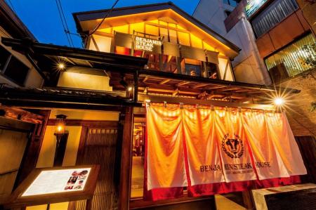 ニューヨークの名門ステーキハウス「ベンジャミンステ