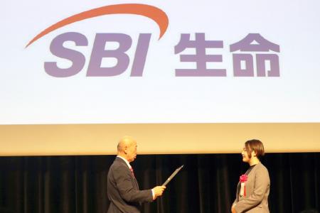 SBI生命、4年連続の栄誉！「UCDAアワード2025」企業総